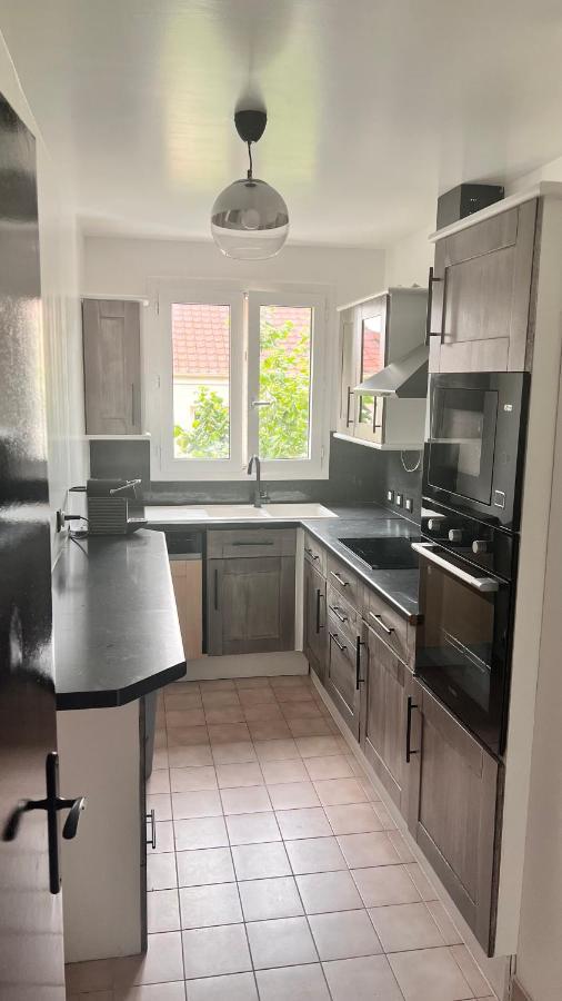 Le Joyau Cache - Paris 2024 Apartment Arnouville-les-Gonesse Bagian luar foto