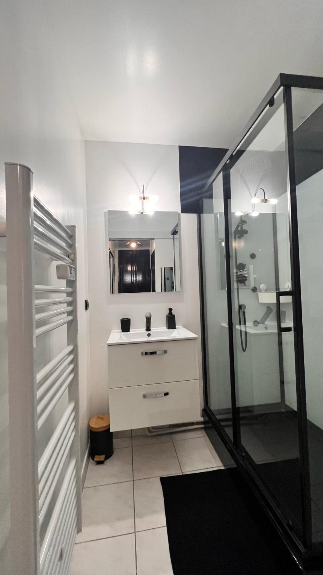 Le Joyau Cache - Paris 2024 Apartment Arnouville-les-Gonesse Bagian luar foto